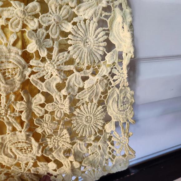 Yomiko Women's Yellow Lace Bodycon Dress- Size Small - Picture 4 of 7